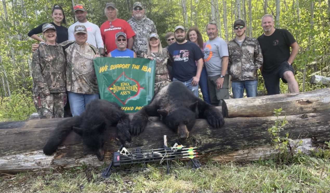 IBA bowhunting bear in superior country